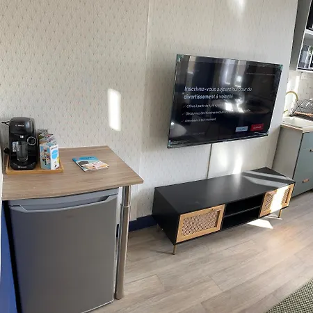 Appartement Tout Confort Ruan Exterior foto
